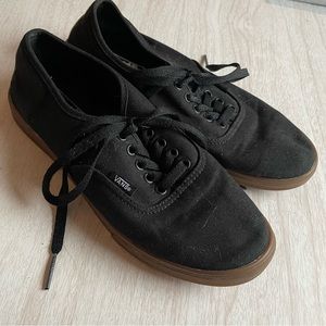 Vans Canvas Black Sneakers Gum Sole Women’s 8